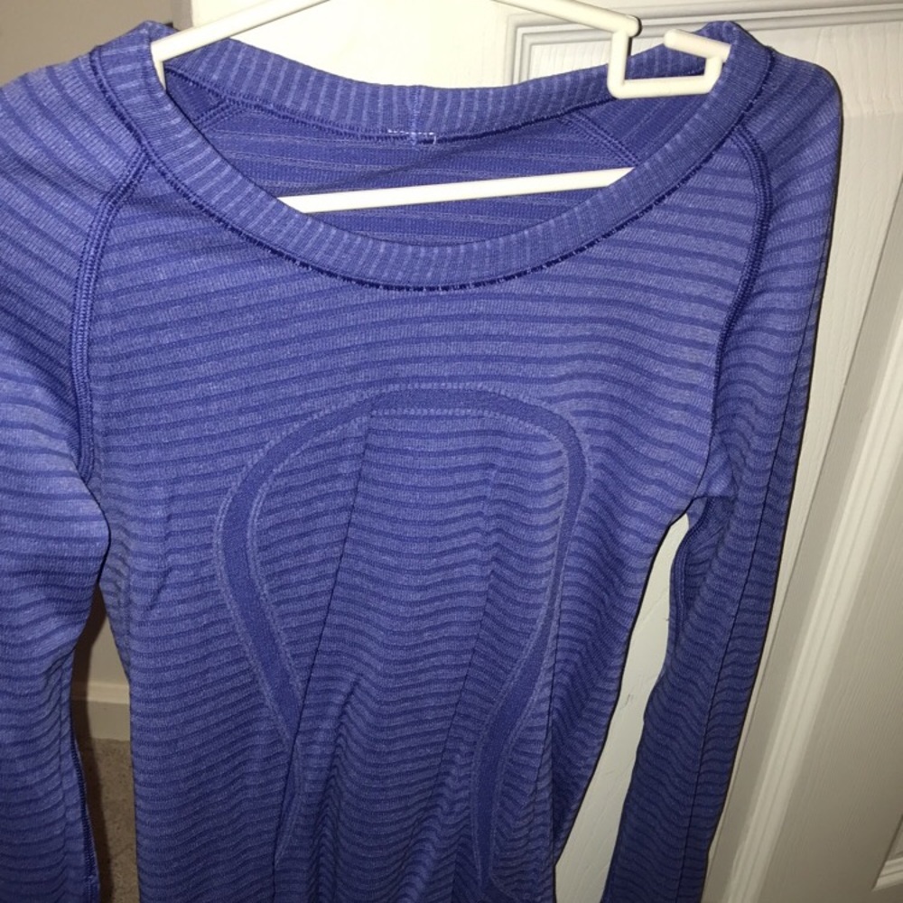 Lululemon Swiftly tech long sleeve shirt
